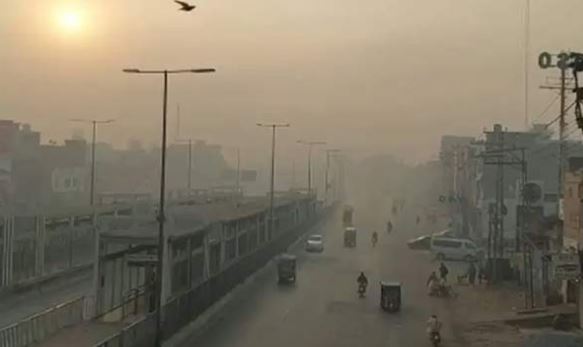 فضائی آلودگی، لاہور یوں کیلئے ایمرجنسی الرٹ جاری