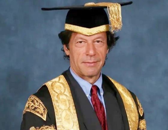 آکسفورڈ یونیورسٹی چانسلر شپ کی دوڑ سے عمران خان باہر