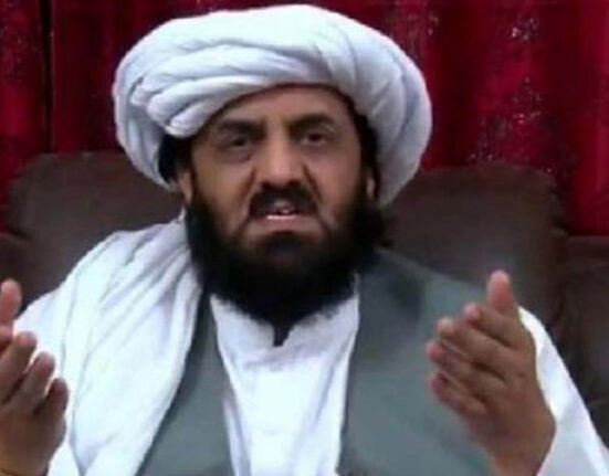 حافظ حمداللہ کی گاڑی حادثے کا شکار، خاتون سمیت 2 بچے زخمی،ہسپتال منتقل