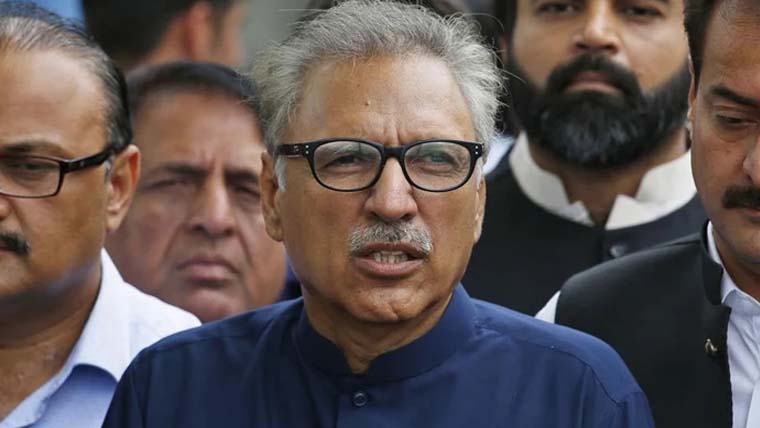 سندھ ہائیکورٹ کا سابق صدرعارف علوی کو کسی بھی مقدمے میں گرفتار نہ کرنے کا حکم