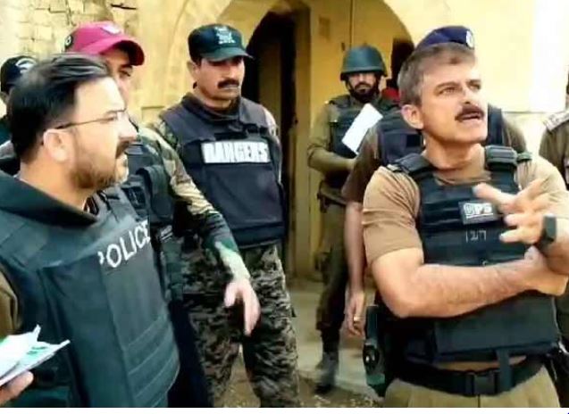 ڈیرہ غازی خان: پولیس چیک پوسٹ پر خوارجی دہشت گردوں کا بڑا حملہ ناکام