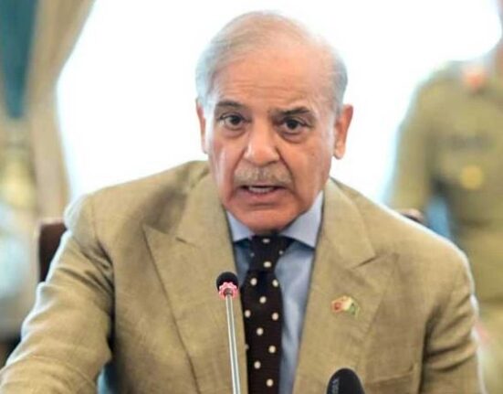 اقلیتوں کو تمام حقوق حاصل، انکی فلاح و بہبود ترجیحی فرائض میں شامل ہے: وزیراعظم