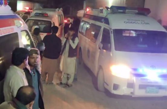 کوئٹہ: گھر میں فائرنگ، آگ لگانے سے 3 بچوں اور خاتون سمیت 7 افراد جاں بحق