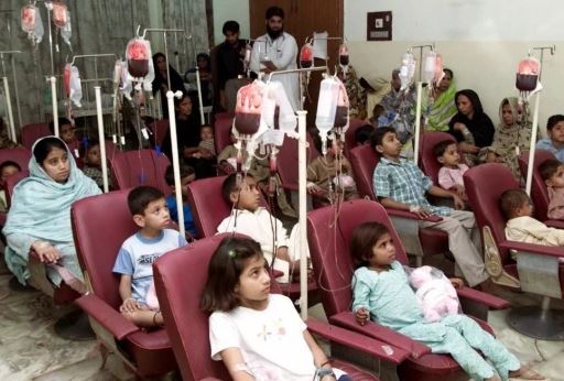 پنجاب؛ تعلیمی اداروں مع دینی مدارس میں داخلے کے وقت طلبا کا تھیلیسیمیا ٹیسٹ لازمی قرار