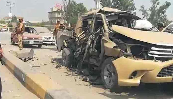 بھارتی آلہ کار بی ایل اے کا سکیورٹی فورسز کی گاڑی پر بم حملہ، 7 اہلکار شہید