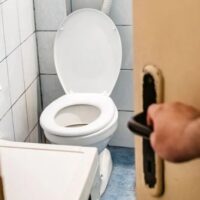 دن میں کتنی بار پیشاب آنا نارمل