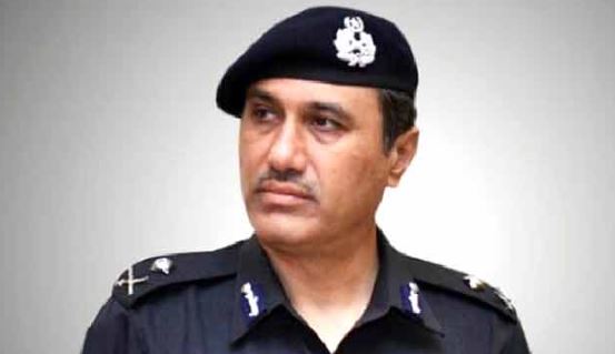 خود سے گرفتاری دینے والے قیدی کے ساتھ نرمی سے پیش آئیں گے: آئی جی سندھ