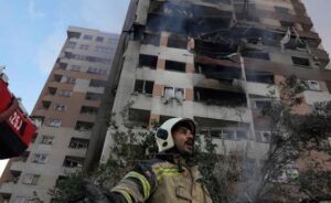 اسرائیل کا ایران پر حملہ: مسلح افواج، پاسداران انقلاب کے سربراہ، متعدد کمانڈرز، 6سائنسدان شہید