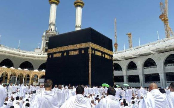 مناسک حج کا آغاز، لاکھوں عازمین کی منی کیلئے روانگی