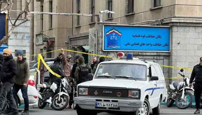 شمال مشرقی ایران میں مسلح افراد کا عدالتی کمپاؤنڈ پر دھاوا، متعدد افراد جاں بحق