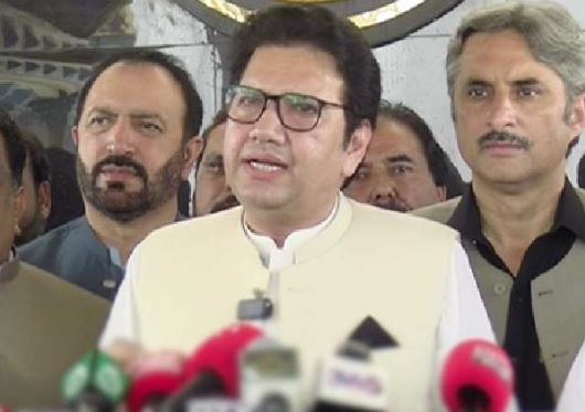 خیبرپختونخوا: اپوزیشن لیڈر کا مخصوص نشستوں پر حلف کیلئے عدالت جانے کا اعلان