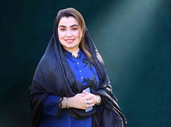 اے این پی کو بڑا جھٹکا! بشیر بلور کی بہو ثمر بلور مسلم لیگ ن میں شامل