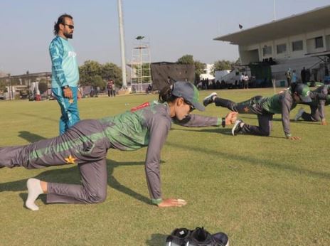 سکلز اینڈ فٹنس کیمپ کیلئے 24 پاکستانی خواتین کرکٹرز شامل