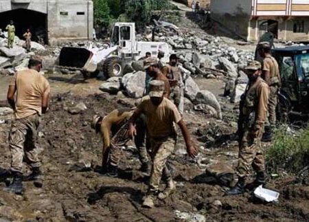 خیبرپختونخوا میں پاک فوج کا فلڈ ریلیف آپریشن، متاثرہ علاقوں کی بحالی جاری