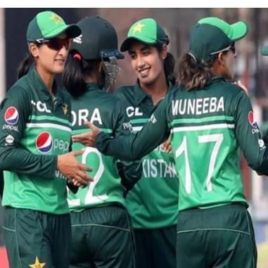 خواتین کرکٹرز کیلئے سینٹرل کنٹریکٹ کا اعلان، معاوضوں میں 50 فیصد اضافہ