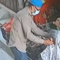 لاہور: معمر خاتون کی بالیاں نوچنے والا ملزم ساتھی سمیت پولیس مقابلے میں مارا گیا