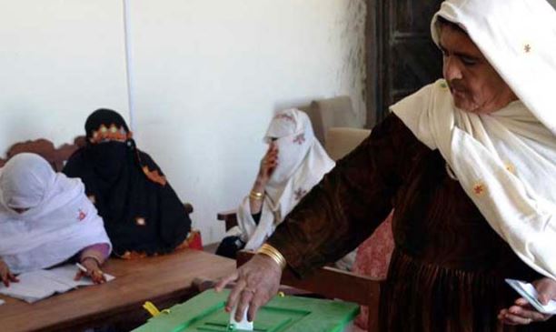 بلوچستان کے7 اضلاع میں خالی نشستوں پر ضمنی بلدیاتی انتخابات کیلئے پولنگ