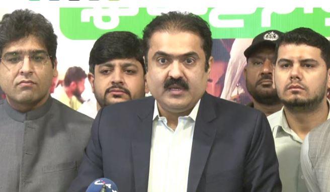 پنجاب میں سیلاب سے 2200 دیہات زیر آب، 20 لاکھ افراد متاثر، اموات 33 ہوگئیں