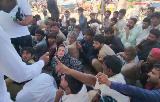 علی پور پورا ڈوب گیا، بہت نقصان ہوا، پورا کریں گے: مریم اورنگزیب
