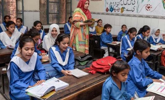 خیبرپختونخوا: میٹرک امتحانات میں ناقص کارکردگی، 15 سکولوں کے پرنسپل معطل