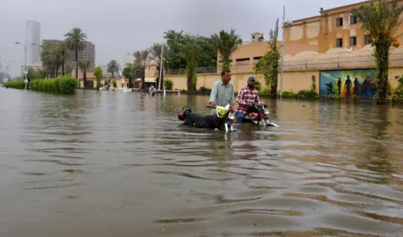 کراچی: آج مون سون کا بڑا سپیل برسنے کو تیار، 100 ملی میٹر سے زائد بارش متوقع