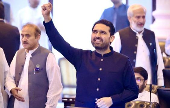 خیبرپختونخوا: نئی کابینہ کی تشکیل کیلئے مشاورت، سہیل آفریدی دباؤ کا شکار