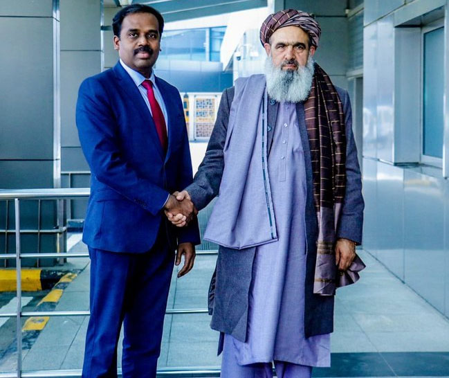 افغان وزیر صحت بھارت پہنچ گئے! دورے کے پیچھے کیا راز ہے اور کن حکام سے ملاقات کرینگے؟ جانئے