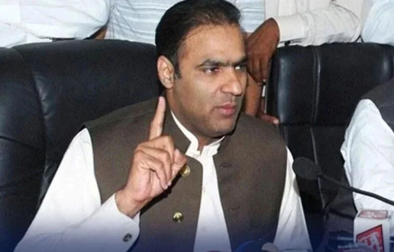 سینیٹر عرفان صدیقی کی وفات کے بعد خالی ہوئی نشست پر عابد شیر علی بلامقابلہ سینیٹر منتخب