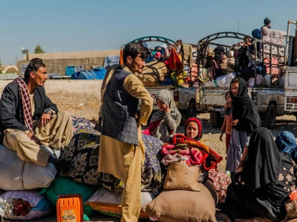 جرمن حکومت کا افغان مہاجرین کے خلاف سخت فیصلہ، پناہ گزین پروگرام ختم کرنے کا اعلان