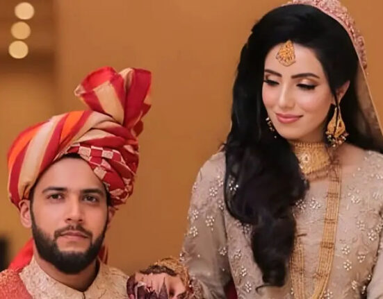 پاکستانی کرکٹر عماد وسیم اور اہلیہ ثانیہ اشفاق کی راہیں جدا ہوگئیں