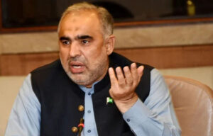 اسد قیصر کو بڑا ریلیف مل گیا! وارنٹ گرفتاری منسوخ، سنگجانی احتجاج کیس میں عبوری ضمانت منظور