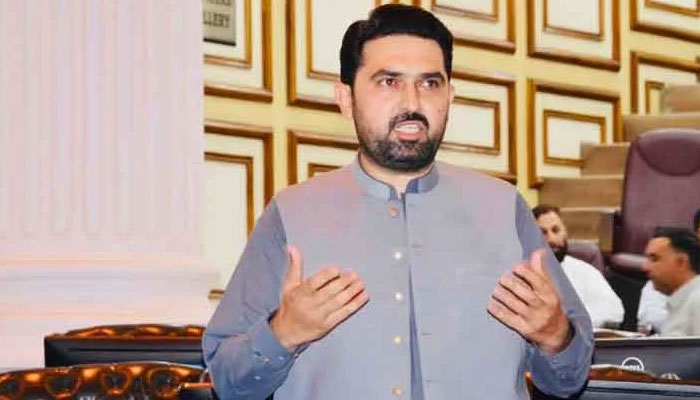 وزیر اعلیٰ خیبر پختونخوا کا اخلاقیات کو بطور مضمون نصاب میں شامل کرنےکا اعلان