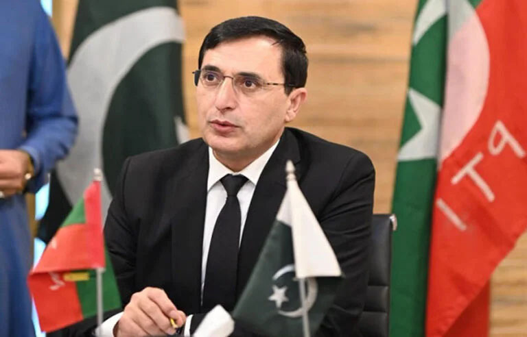 الیکشن کمیشن کا فیصلہ، گوہر علی خان چیئرمین نہیں، پی ٹی آئی عملی طور پر غیر فعال