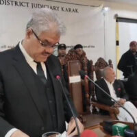 ہم انصاف کر رہے ہیں لیکن ہمیں انصاف نظر نہیں آتا ،چیف جسٹس پشاور ہائیکورٹ