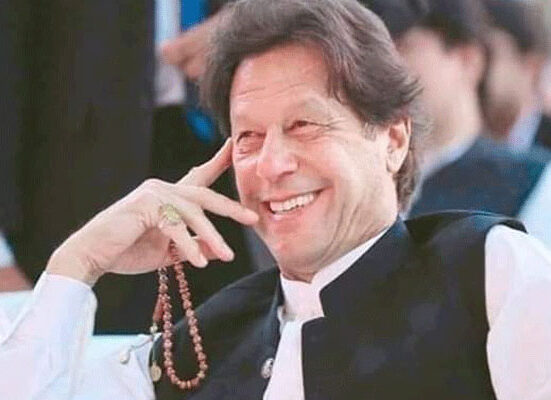 مؤقف سے ایک انچ بھی پیچھے نہیں ہٹوں گا، عوام اپنے حقوق کیلئے نکلیں،عمران خان