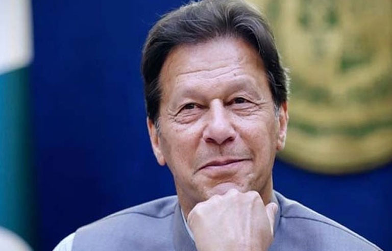 کھلاڑیوں کیلئے بڑی خبر آگئی ،بانی پی ٹی آئی کی صحت ٹھیک ہے،عظمیٰ خان