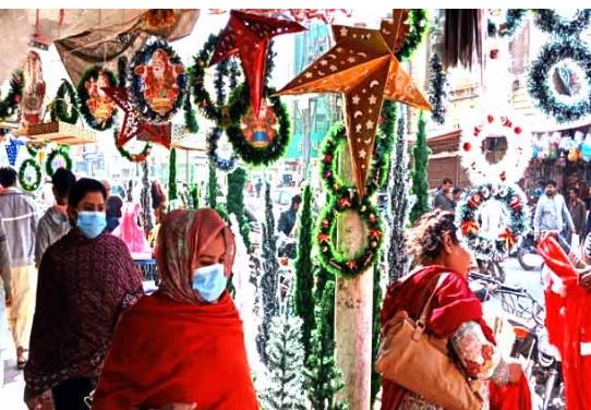ملک بھر میں کرسمس کی تقریبات، گرجا گھروں میں خصوصی عبادات کا اہتمام