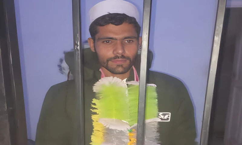 خوشیوں بھری محفل لمحوں میں قیامت بن گئی، دُلہا پھولوں کے ہار کیساتھ حوالات کی تنہائی میں قید، یہ خبر پڑھ کر آپ کا دل بھی افسردہ اور لرز اٹھے گا