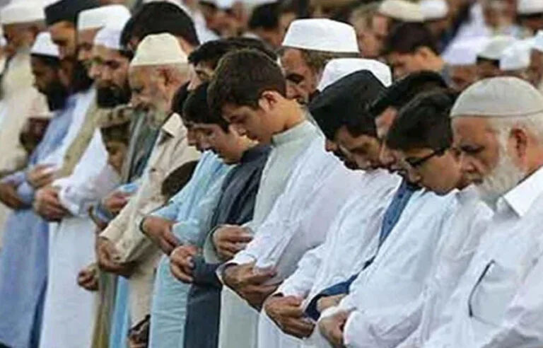 پشاور میں بارش کیلئے نماز استسقا کا اہتمام