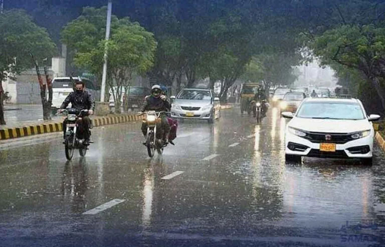 ملک کے مختلف شہروں میں بارش،سردی کی شدت میں اضافہ ہوگیا