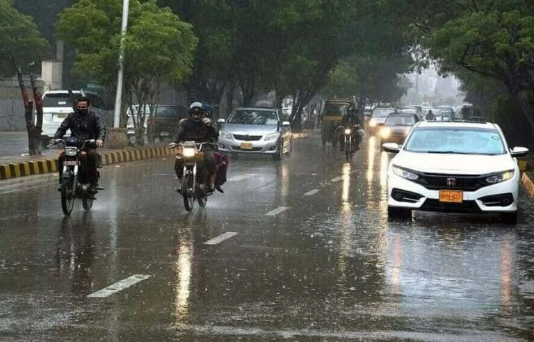 موسم کی بڑی تبدیلی! 20 دسمبر سے 22 دسمبر تک گرج چمک اور برفباری کی پیشگوئی