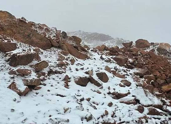 سعودی عرب،تبوک میں موسم سرما کی پہلی برفباری