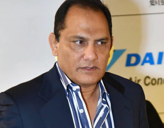 حجاب معاملہ،اظہرالدین کے صبرکا پیمانہ لبریز،ناقابل یقین بات کہہ دی