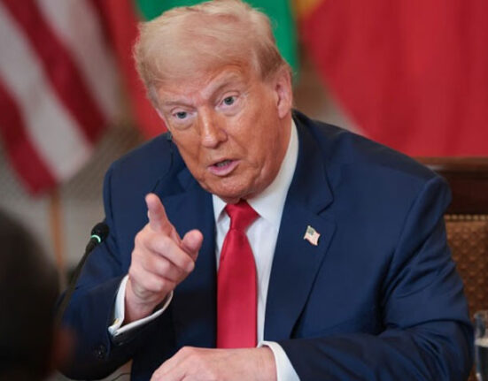 ٹرمپ کی ایران پر قیامت برپا کرنے کی دھمکی