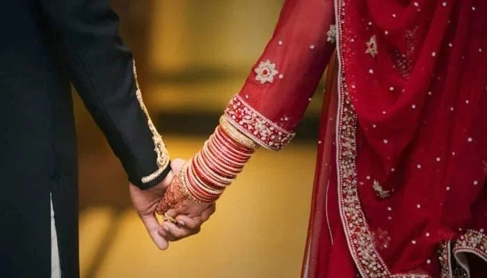 شادی کرنے کیلئے بہترین عمر کیا ہے؟ نئی تحقیق کے نتائج جانیں