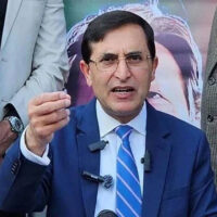 جو اپنے حلقے ہار گئے، وہ گلگت بلتستان کے لوگوں سے ووٹ مانگنے آ رہے ہیں، بیرسٹر گوہر