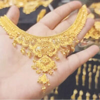 سونے کی چمک مدھم پڑ گئی، عالمی منڈی میں قیمتوں میں ناقابل یقین کمی
