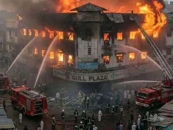 بچے لائٹر یا ماچس سے کھیل رہے تھے جس سے آگ لگی، سانحہ گل پلازہ کی تحقیقاتی رپورٹ تیار