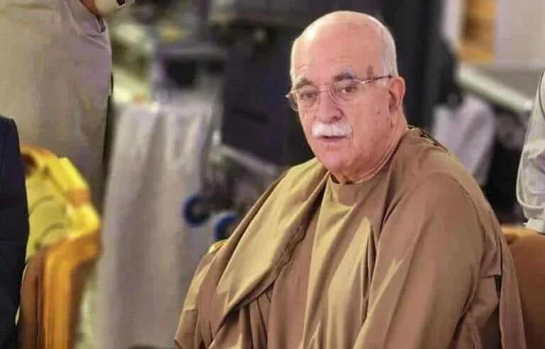 آئین ٹوٹنے پر رشتے بگڑ سکتے ہیں! عمران خان کی ملاقاتوں پر پابندی کیخلاف محمود اچکزئی نے اہم مطالبہ کر دیا