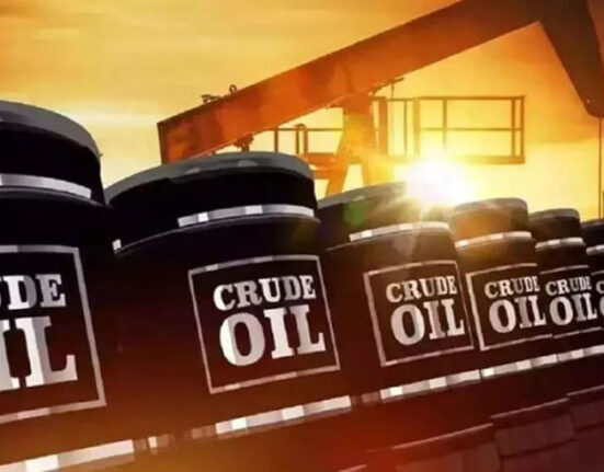 عالمی مارکیٹ میں خام تیل کی قیمتوں میں حیران کن کمی! وجہ کیا بنی؟ جانئے